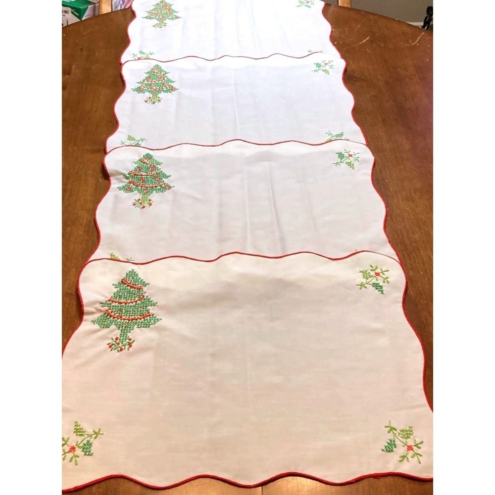 Set Of 4 Handmade Cloth Cross Stitch Christmas Placemats Green Tree Gold Floral
